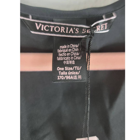 Victoria Secret Love Black Silky Robe OSFM NWT MSRP $58 - Picture 6 of 7